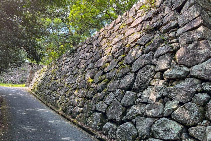 Climbing stone wall of Sumoto Castle